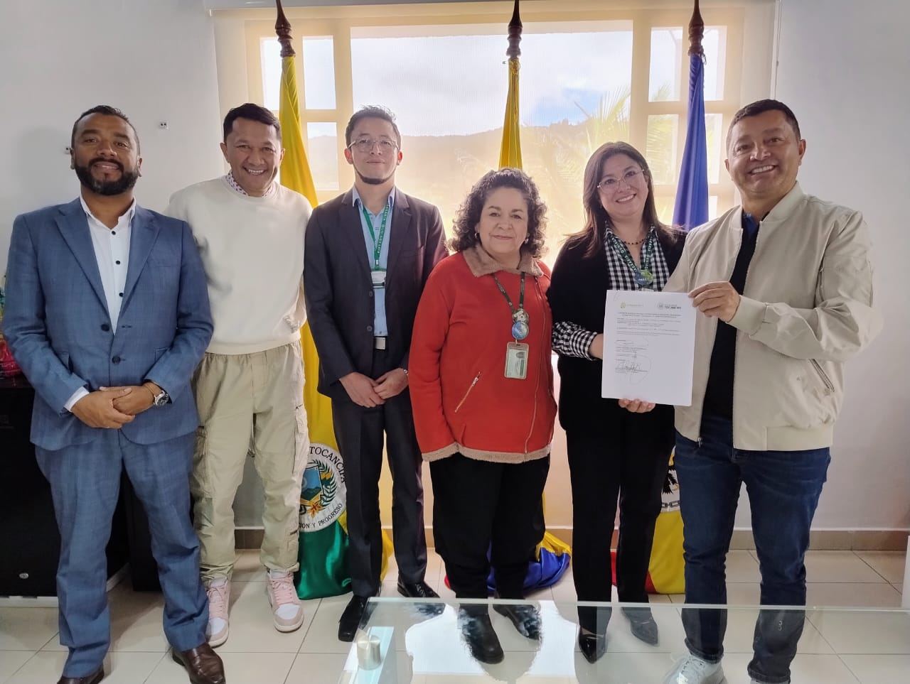 TocancipaSeUnenPorLaEducacionSuperior-01