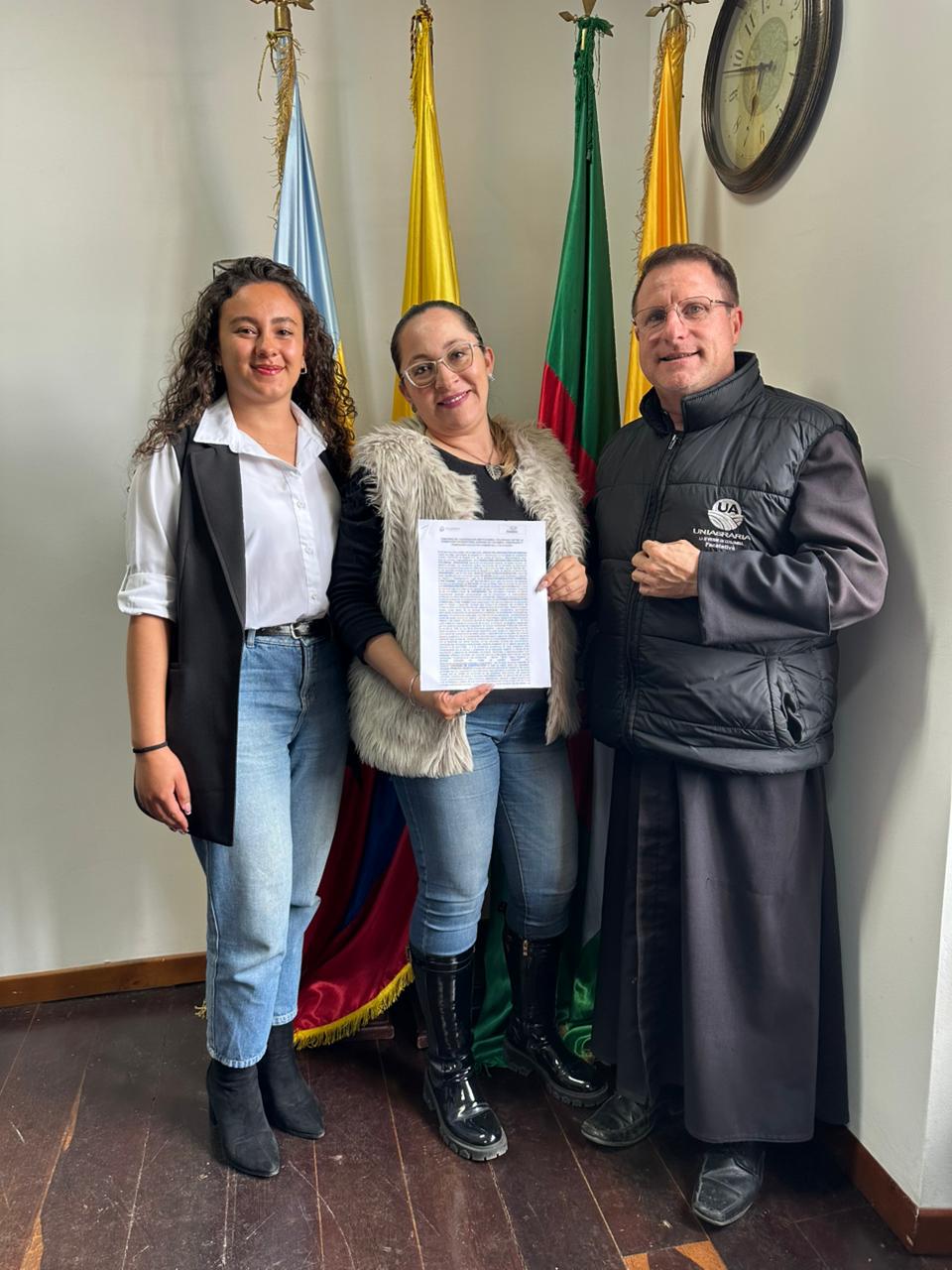 NuevosConveniosFortalecenNuestraComunidad-01