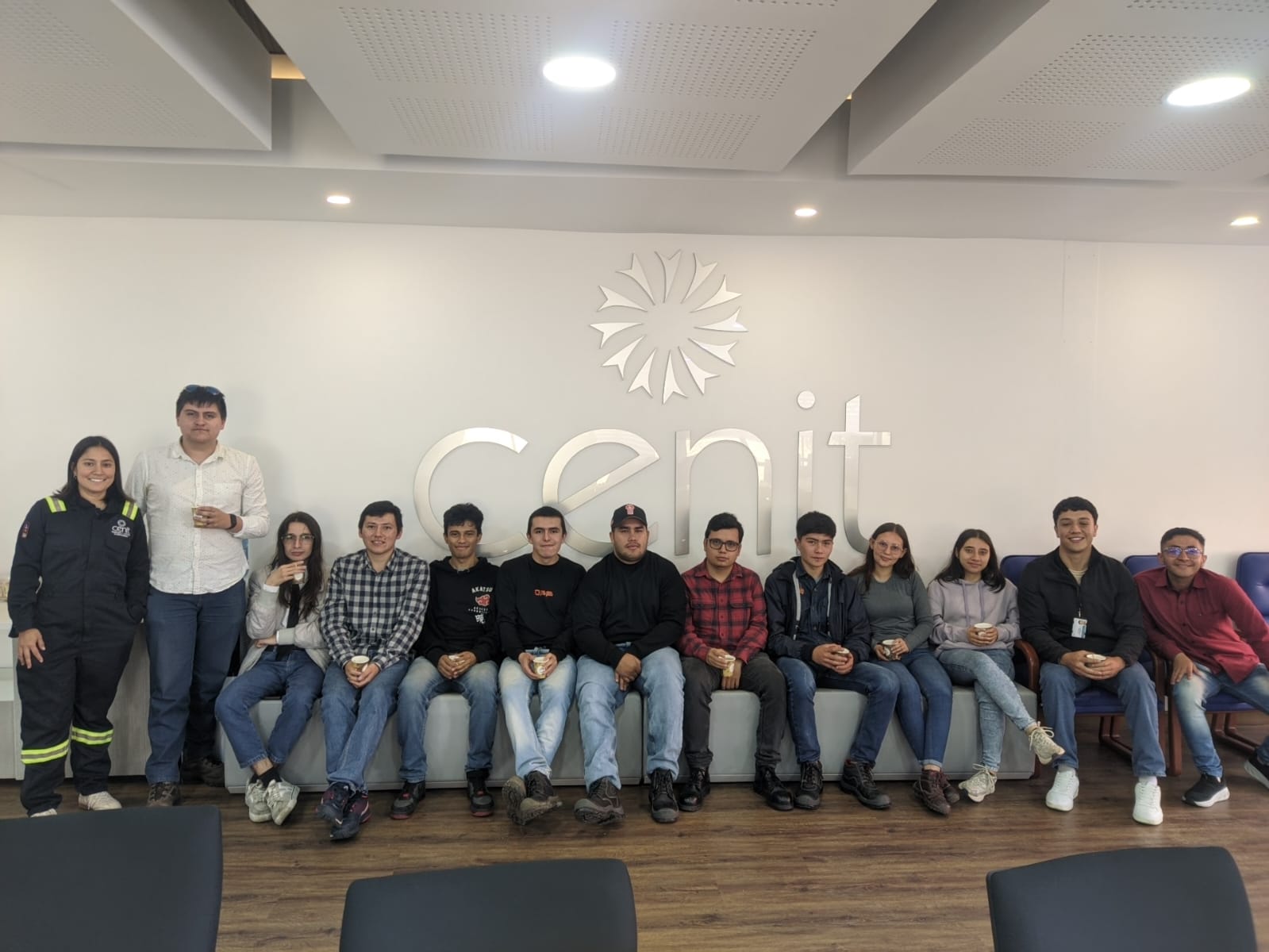 VisitaAcademicaPlantaMansillaDeCenitEnFacatativa-05