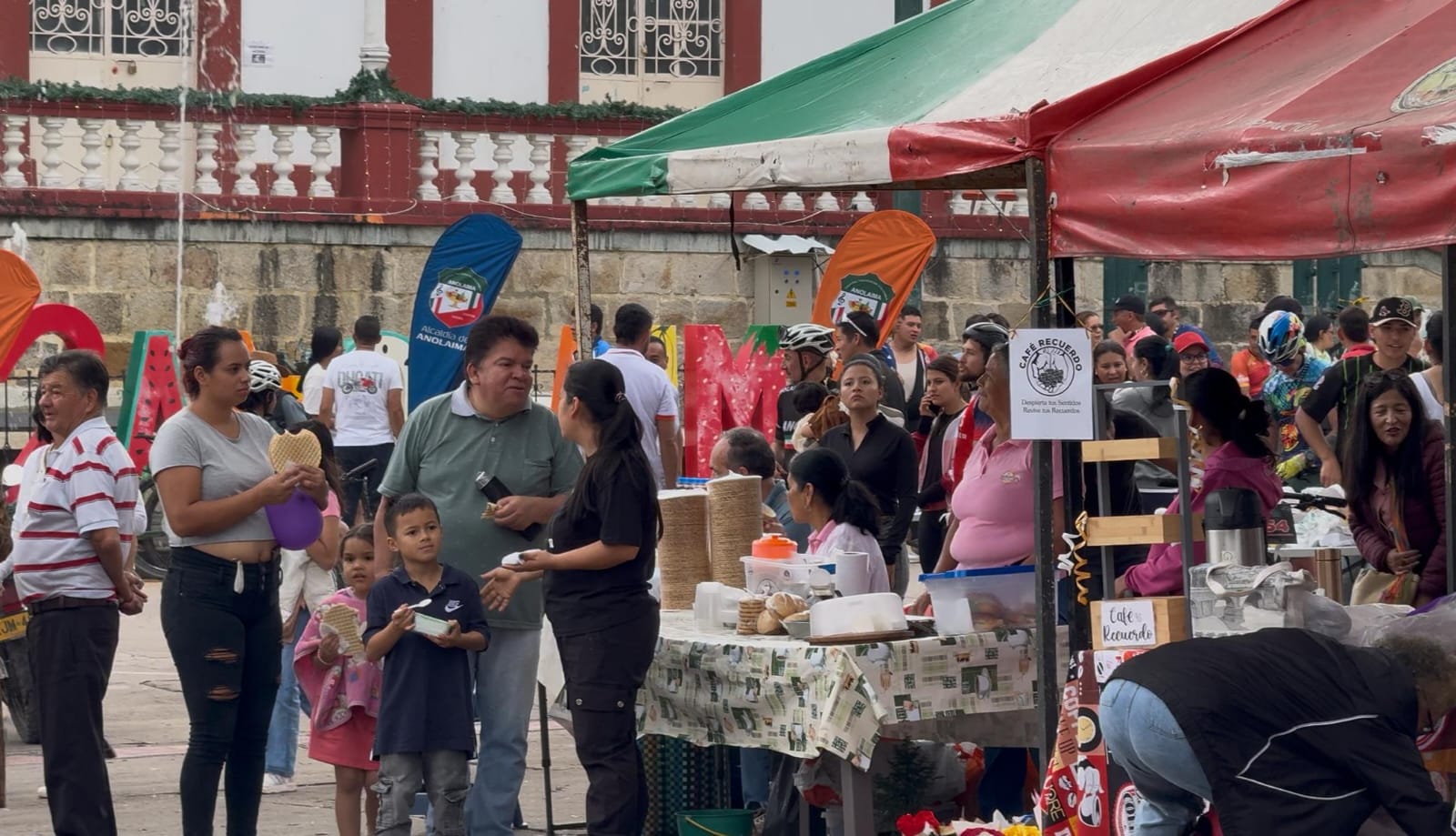 FeriaGastronomicaArtesanalEnAnolaima-05