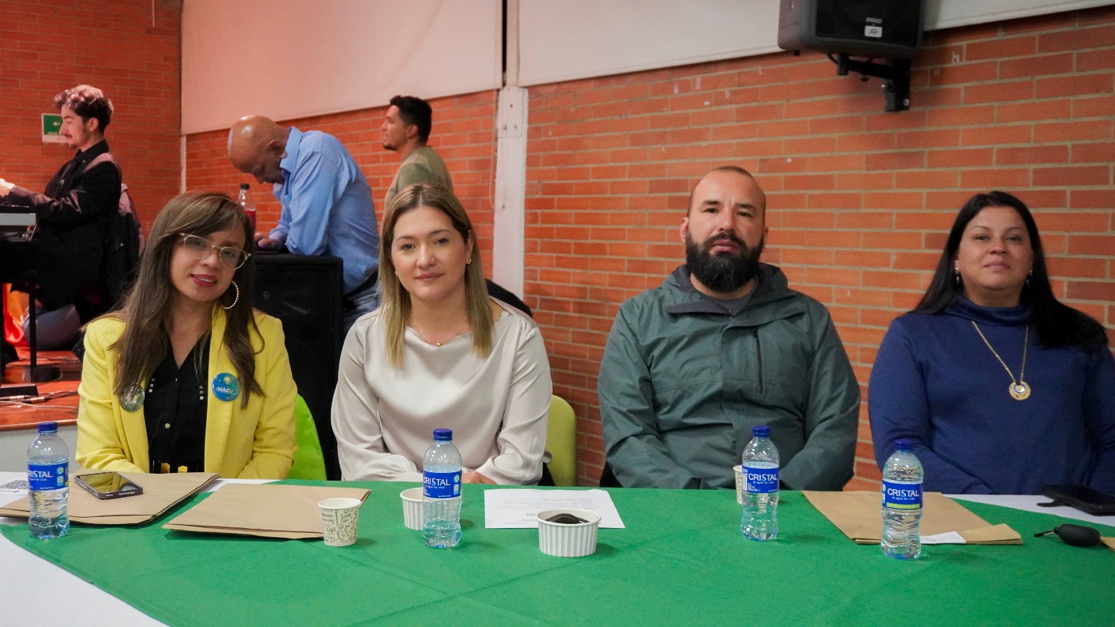 UniagrariaFortalecioLazosConSusEgresados-02