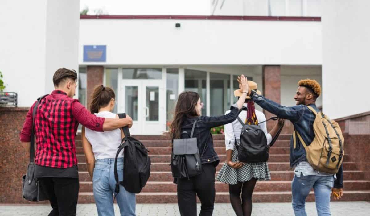 Becas-4