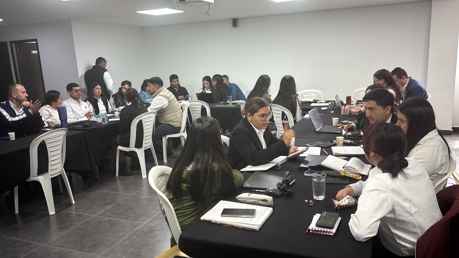 UNIAGRARIA afianza la cultura de inocuidad alimentaria en Agropecuaria ALIAR S.A