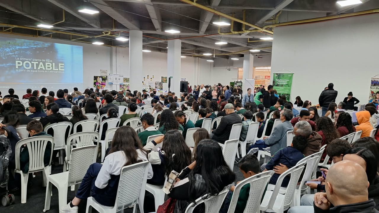 UNIAGRARIA comparte su experiencia de innovación y aprendizaje en el Laboratorio de Economía Circular 1