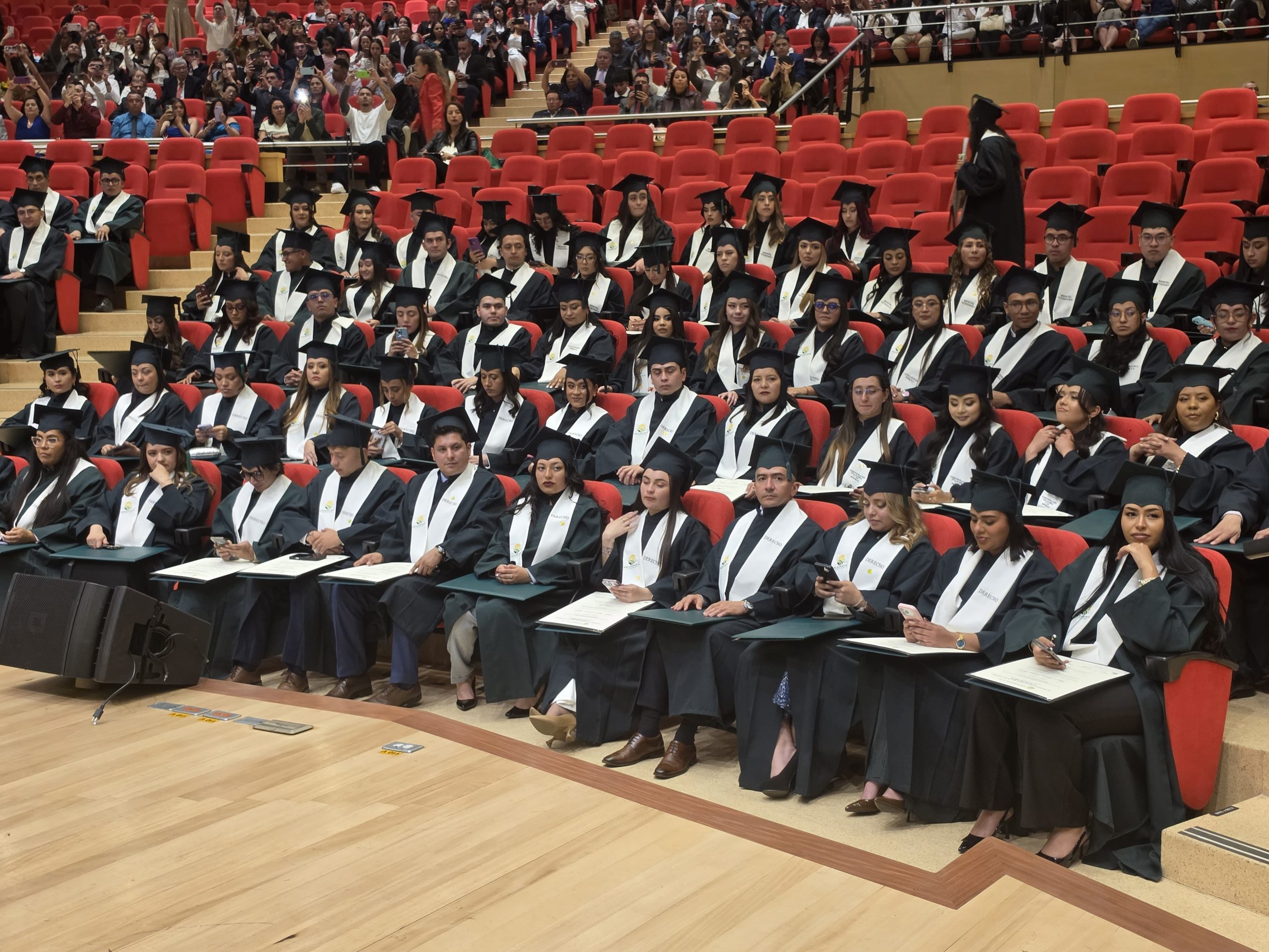 UNIAGRARIA celebró la graduación de 322 nuevos profesionales y especialistas de la U Verde de Colombia 1